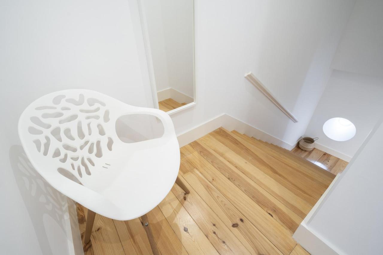 Warm And Cozy Parquet Flooring Apartment In Almada Dış mekan fotoğraf